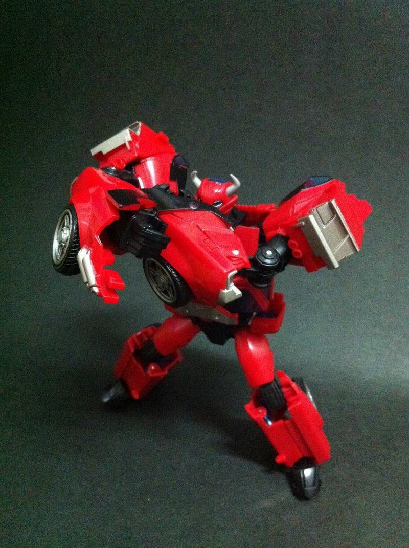 Transformers prime online deluxe cliffjumper